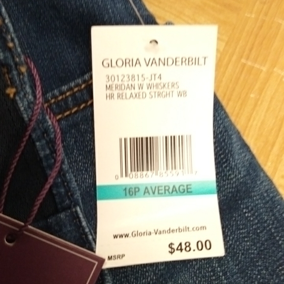 Gloria Vanderbilt High Rise Relaxed Straight Leg Petite Jeans - Picture 10 of 12